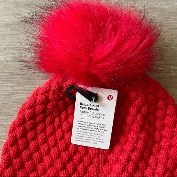 NWT Lululemon Bubble Knit Pom Beanie Hat in Carnation Red  display picture 2